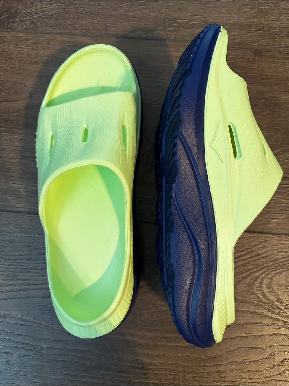 HOKA Ora Recovery Slide 3 — Honeydew / Navy — Kids Size Y5